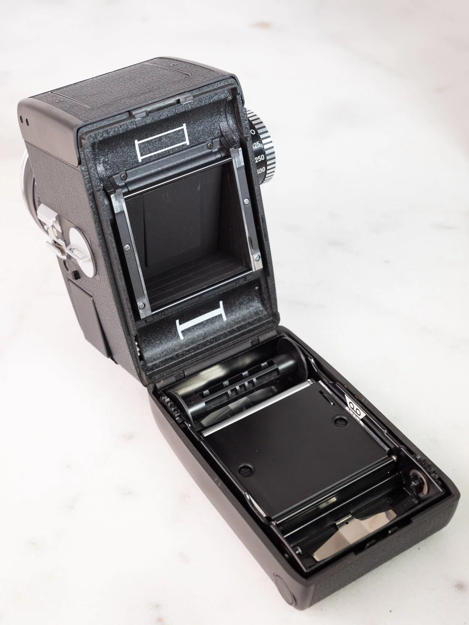 Rolleiflex SLX Medium Format Film SLR Camera with Rollei HFT 80mm